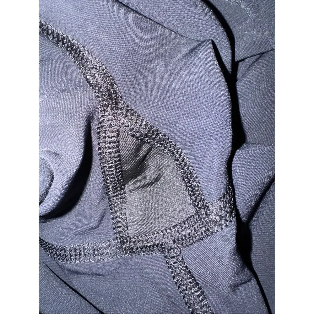 NWOT Alo Yoga leggings size xs black gray pattern